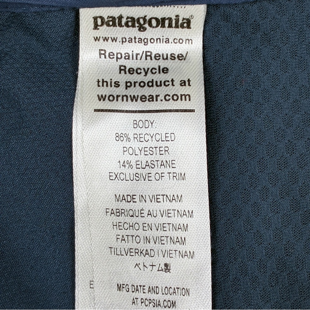 Patagonia Mens Altvia Trail Shorts 40 Blue Stretch Gorpcore Outdoor Utility Hike - Picture 11 of 14